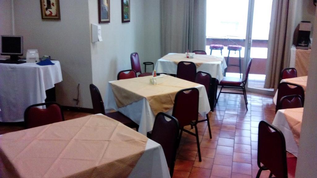 Nuevo Maragato Hotel & Hostel Сан Хосе Екстериор снимка