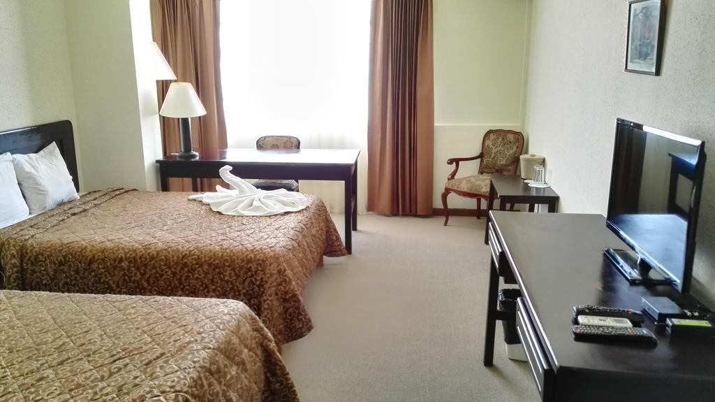 Nuevo Maragato Hotel & Hostel Сан Хосе Екстериор снимка